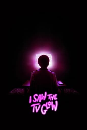 دانلود فیلم I Saw the TV Glow 2024 (من درخشش تلویزیون را دیدم)